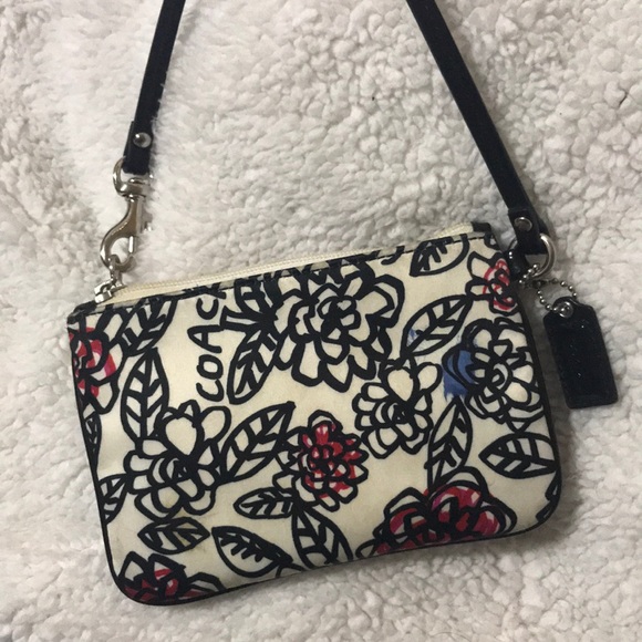 COACH floral print wristlet *slightly damaged* - Picture 4 of 5